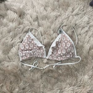 NWT white floral bikini top
